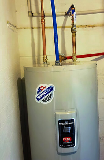 https://duncraighotwater.com.au/uploads/2025/06/electric-hot-water-system-32554.jpg