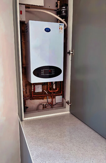 https://duncraighotwater.com.au/uploads/2025/06/instant-hot-water-systems-44293.jpg